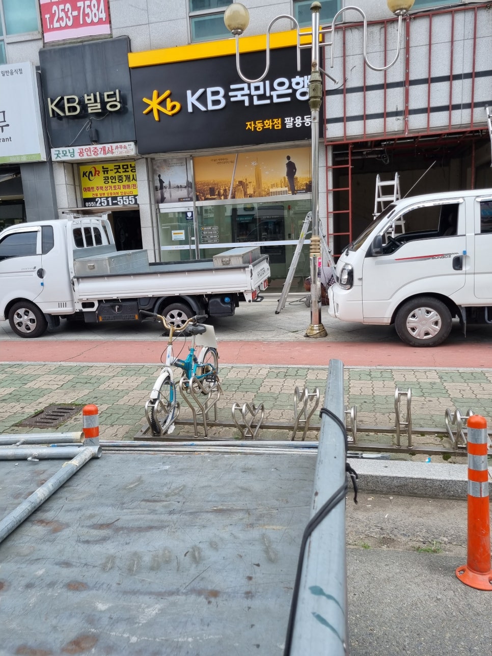 리크리에이티브스튜디오 이미지