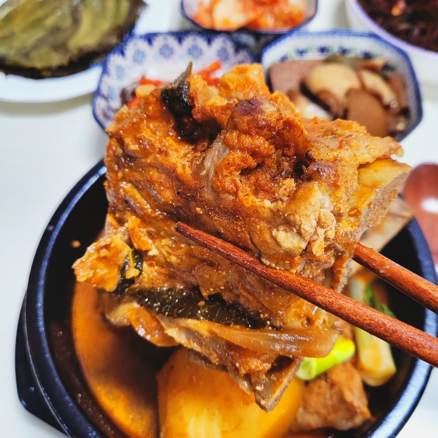 가마솥감자탕 이미지