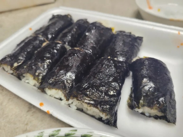 쪼꼬미김밥 이미지