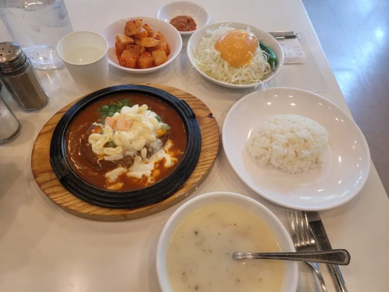 성북돈까스 이미지