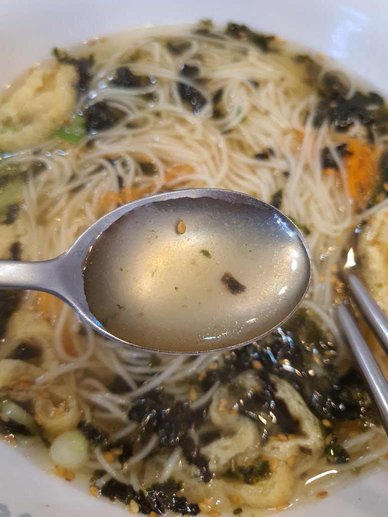 서리서리멸치국수 이미지