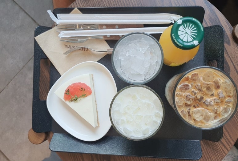 카페꼼마 갤러리아 광교 이미지