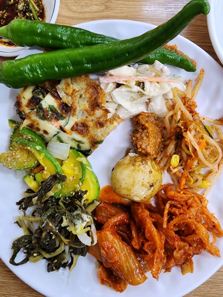 만나가정식백반 이미지