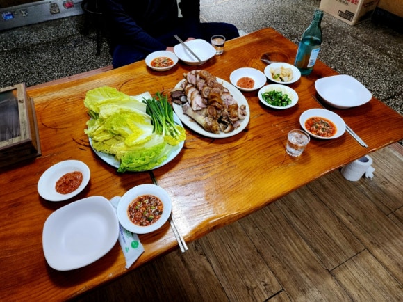 샘터족발 이미지