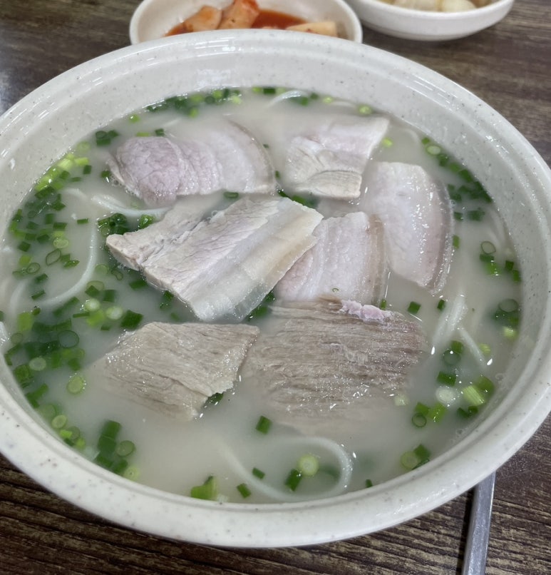 왕고모네국수 이미지