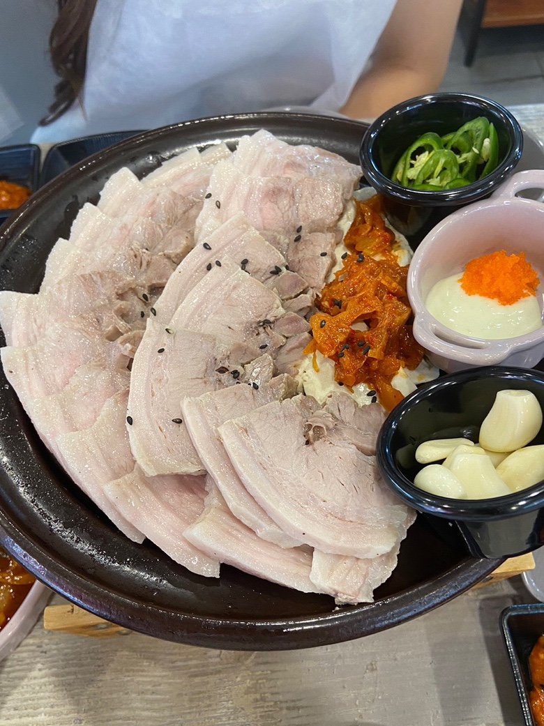 골목집향미보쌈 이미지