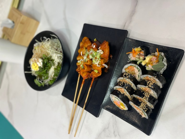 쌍둥이꼬마김밥 이미지