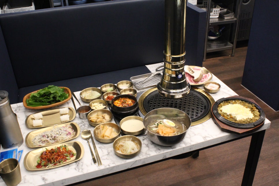 돈백꽃서귀포점 이미지