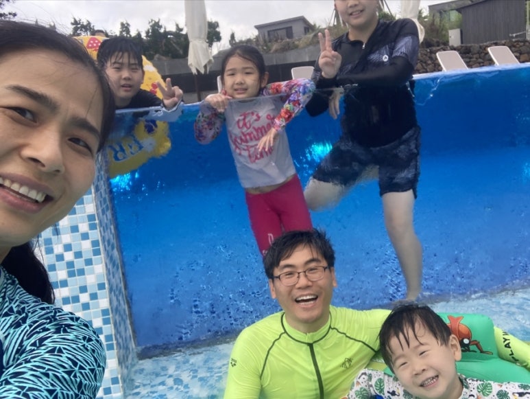 탑스텐빌라드애월제주 이미지
