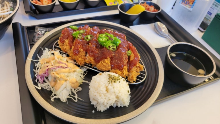 한그릇 돈가스 전문점 이미지