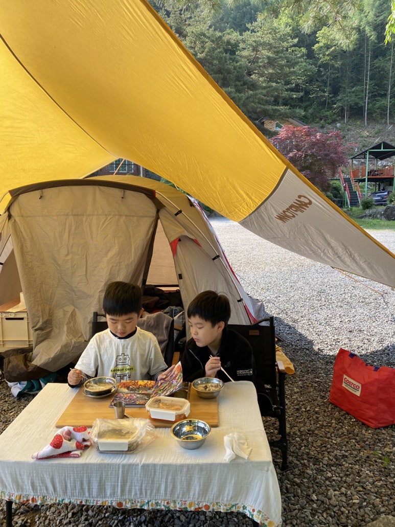 더불어사는터 이미지