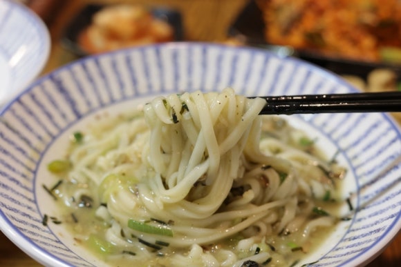 돌담칼국수 이미지