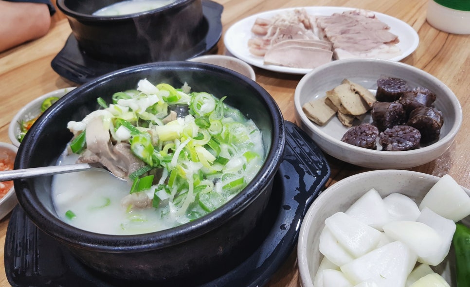장충순대국 이미지