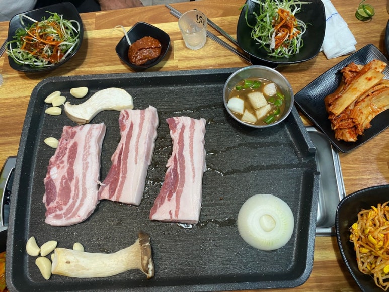 옥천오겹살 이미지