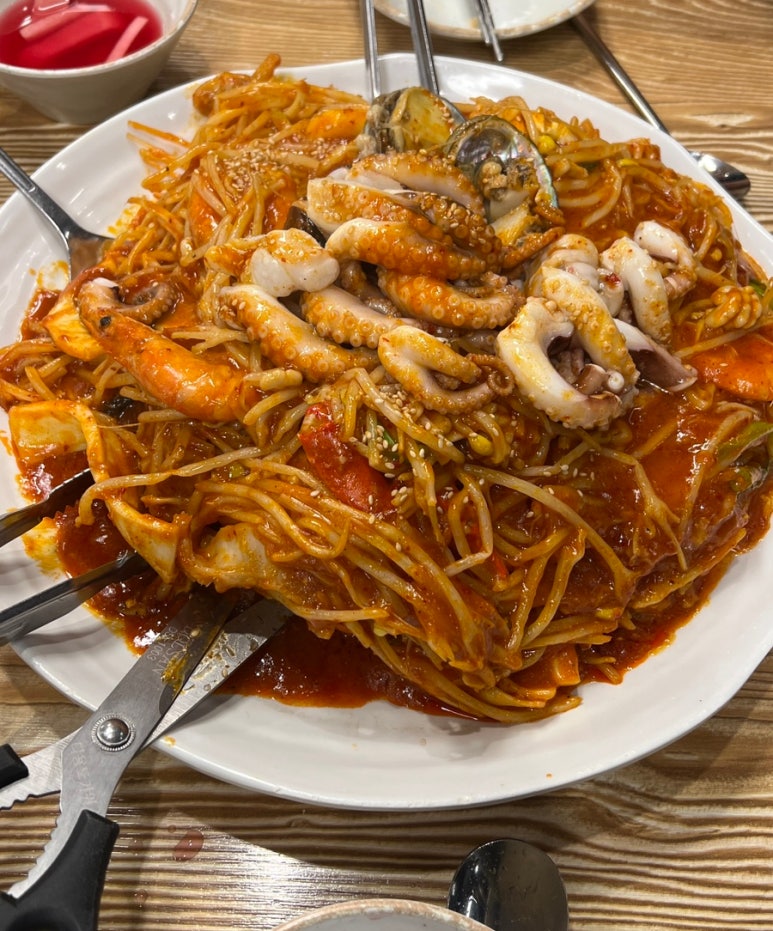 태윤해물찜칼국수 이미지