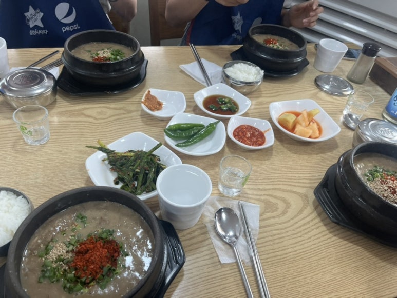 모퉁이옷방 이미지