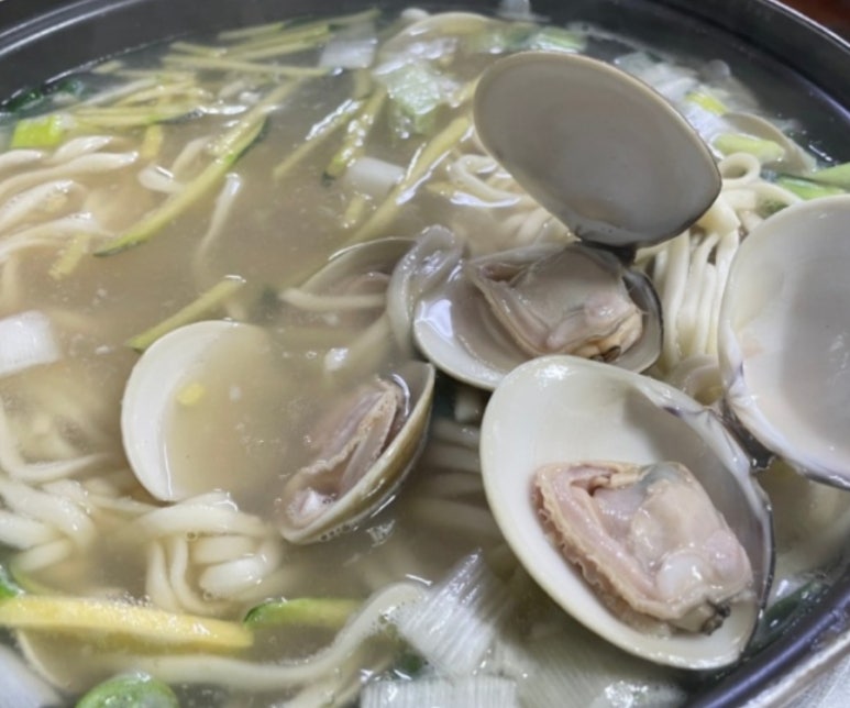 백합칼국수 이미지