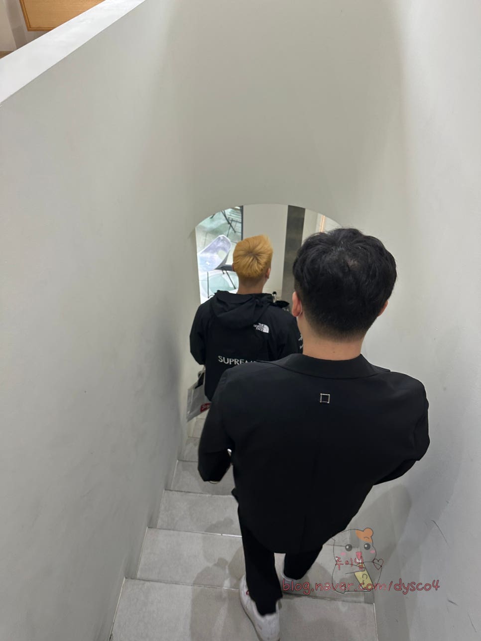 욱키 이미지