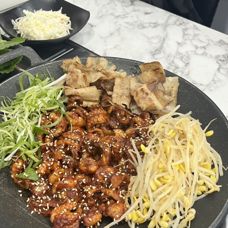 쭈꾸미랑야식 이미지