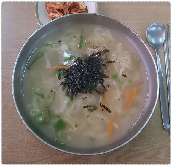 명동홍두깨칼국수 이미지