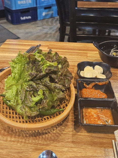 뚱이네왕족발 이미지