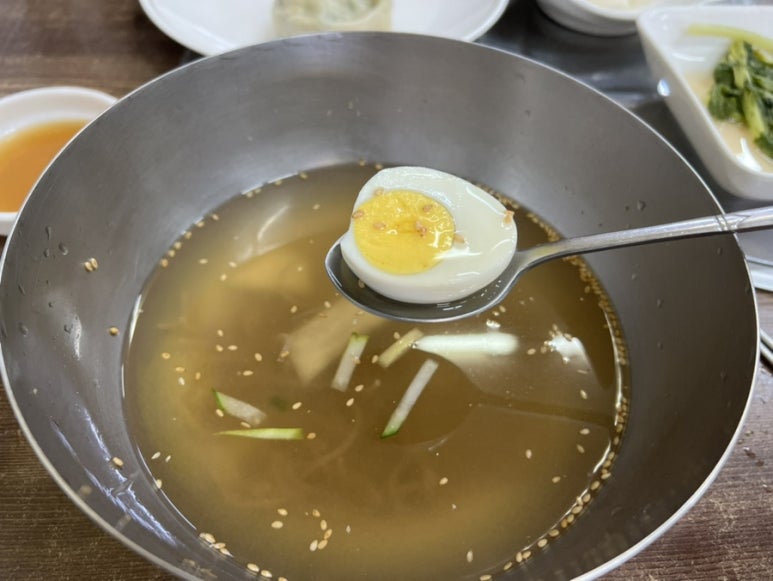 할매숯골냉면 이미지