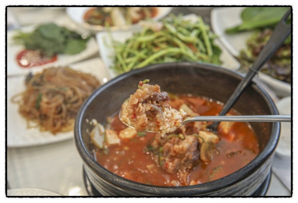 도천삼백식당프리미엄 이미지