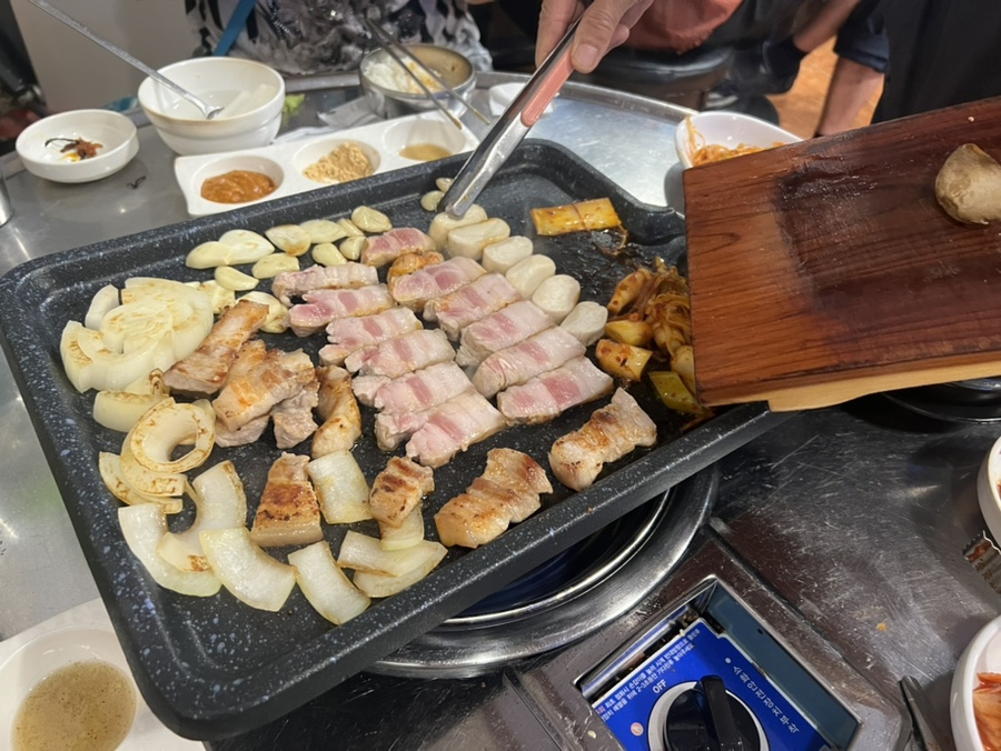 화이트존통삼겹살 이미지