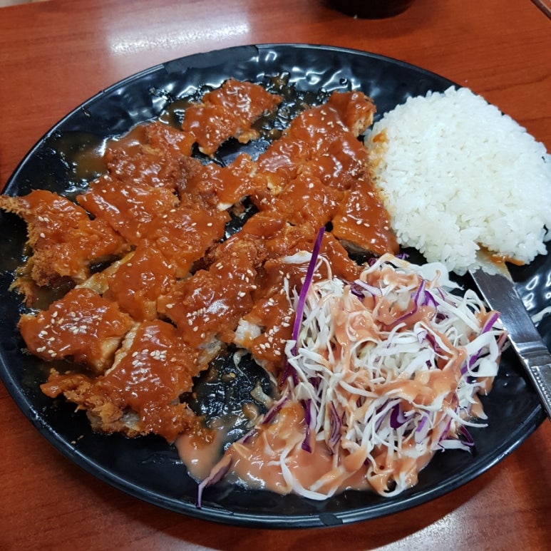 석이네닭칼국수 이미지