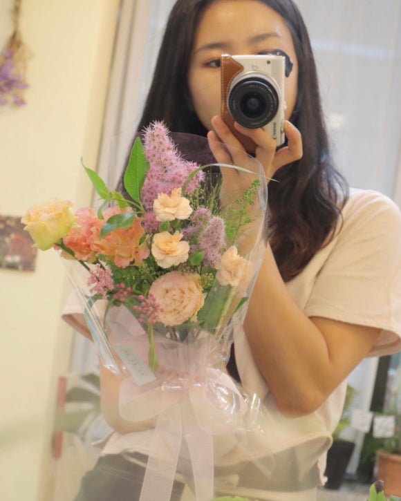 담장아래과꽃 이미지