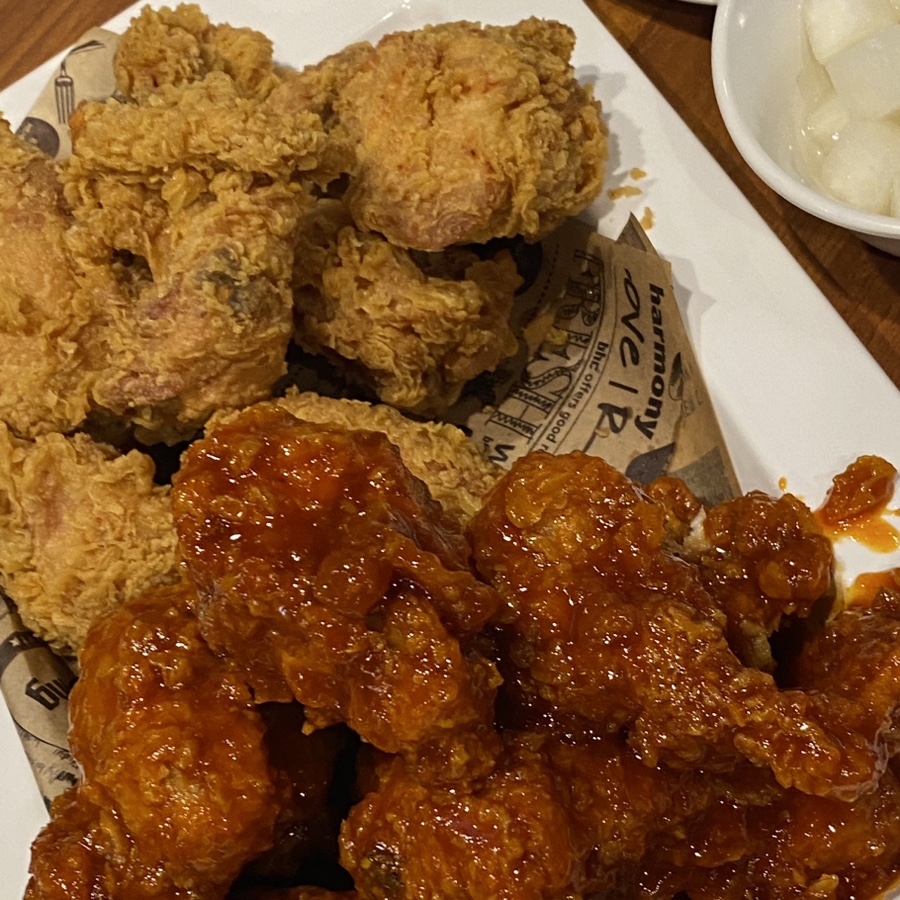 비에이치씨치킨두정2호점 이미지