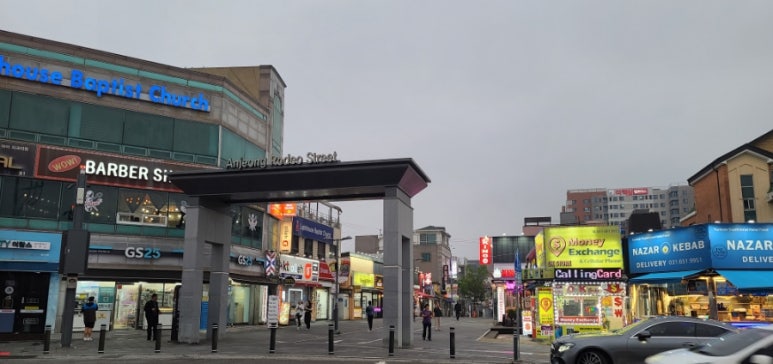 루이스피자펍 이미지