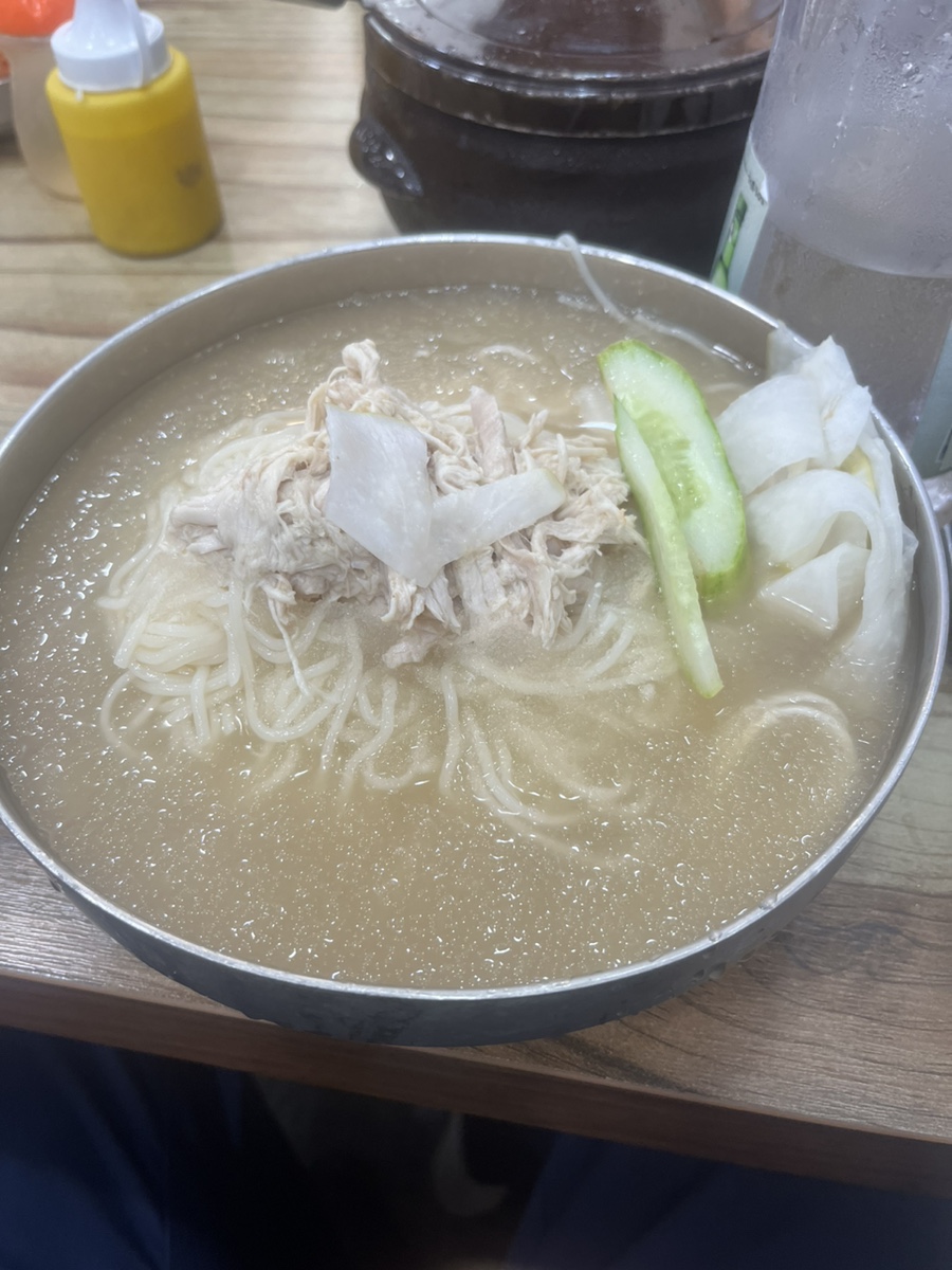 청담국수 이미지
