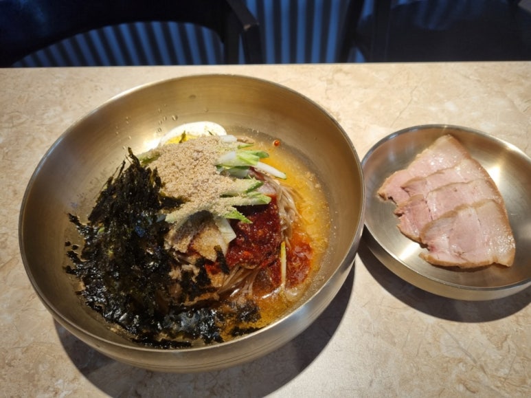 제주곤이칼국수 이미지