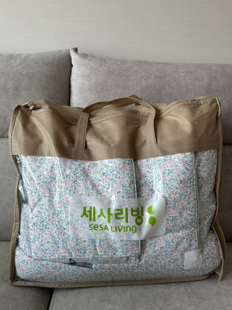 에이프릴리빙 이미지