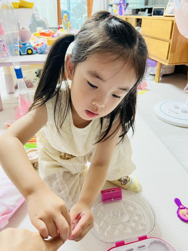 플레이그라운드문구팬시 이미지