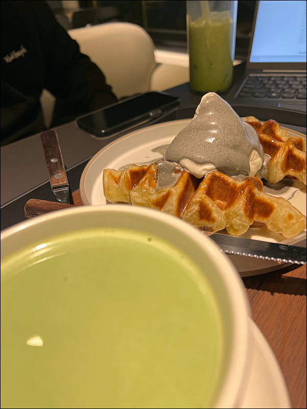 플로스카페 이미지