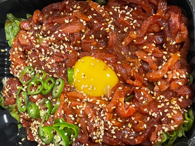 육회퐁당 이미지