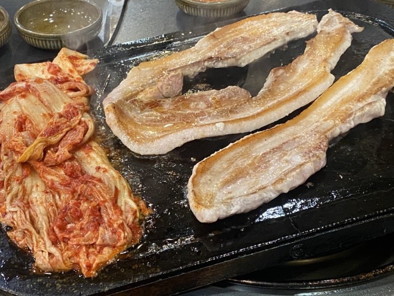 콩사랑숯불돼지갈비 이미지