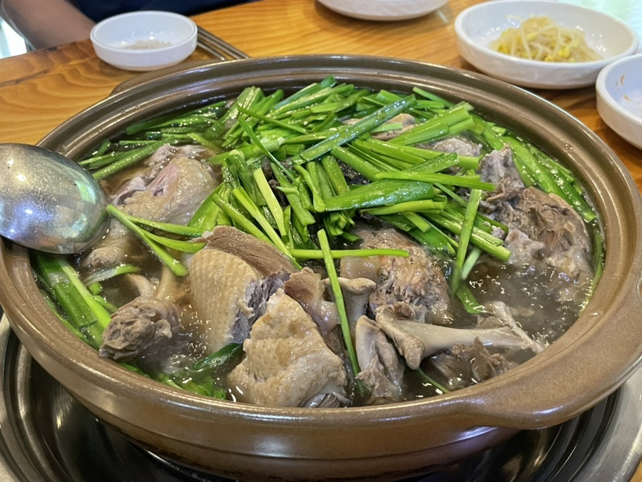 여우고개능이백숙 이미지