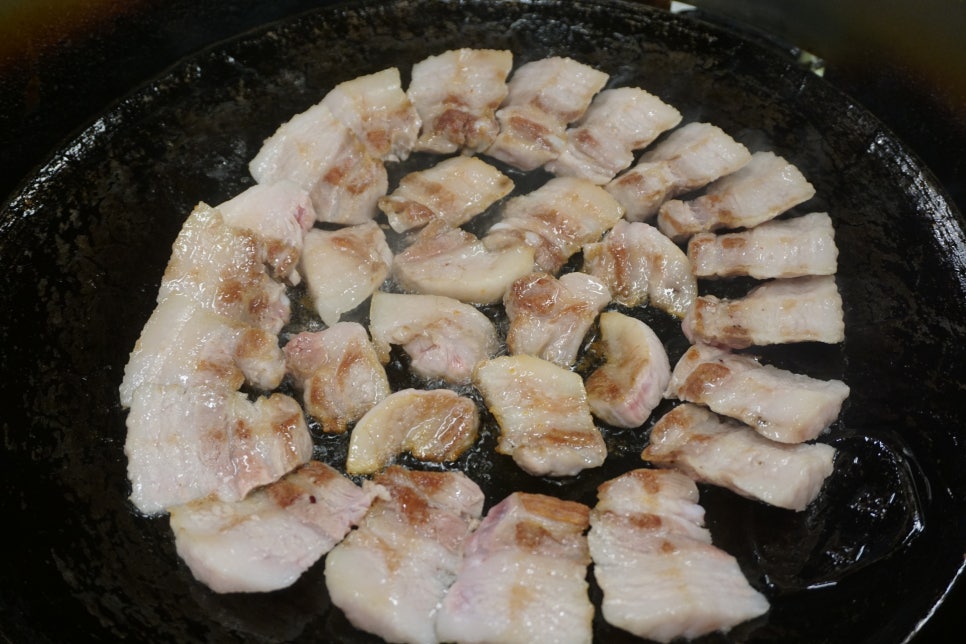 진짜무쇠삼겹공주점 이미지