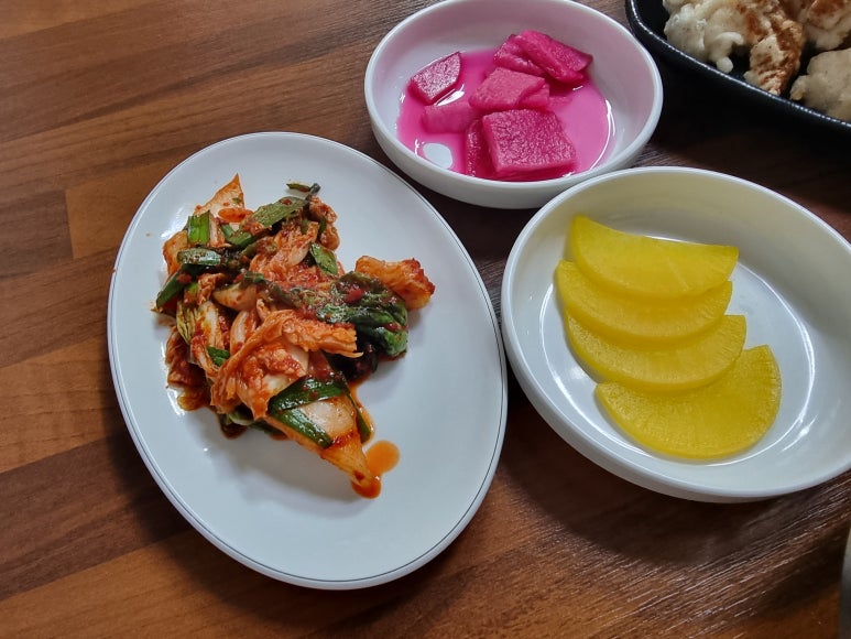 왕언니육칼밥 이미지