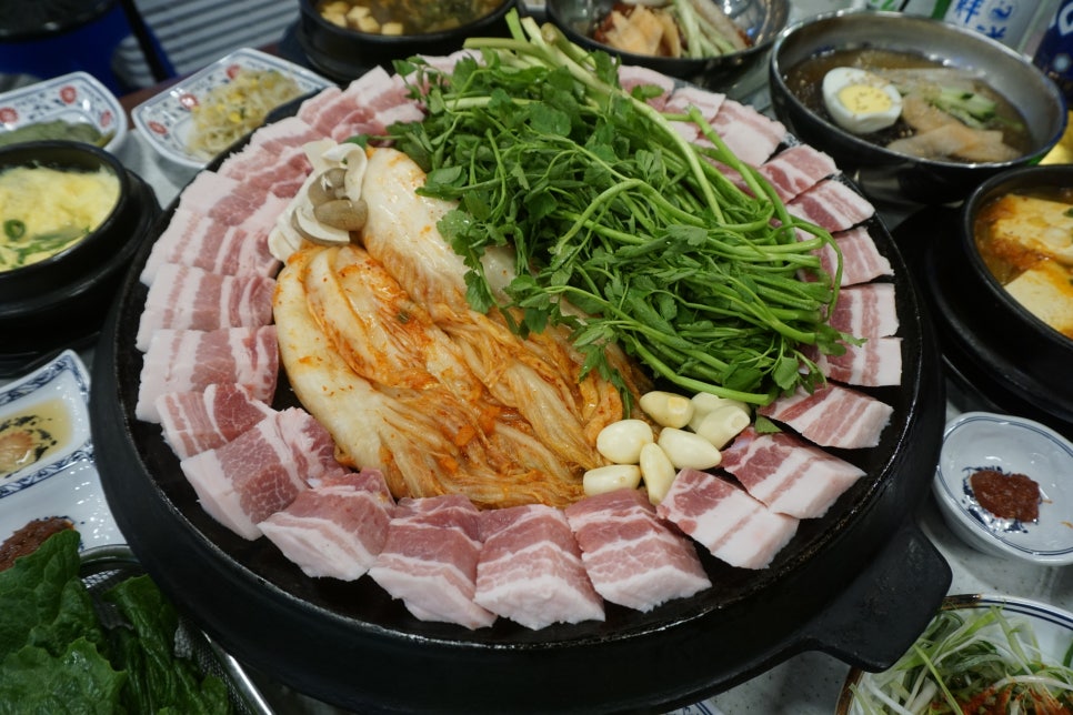 진짜무쇠삼겹공주점 이미지