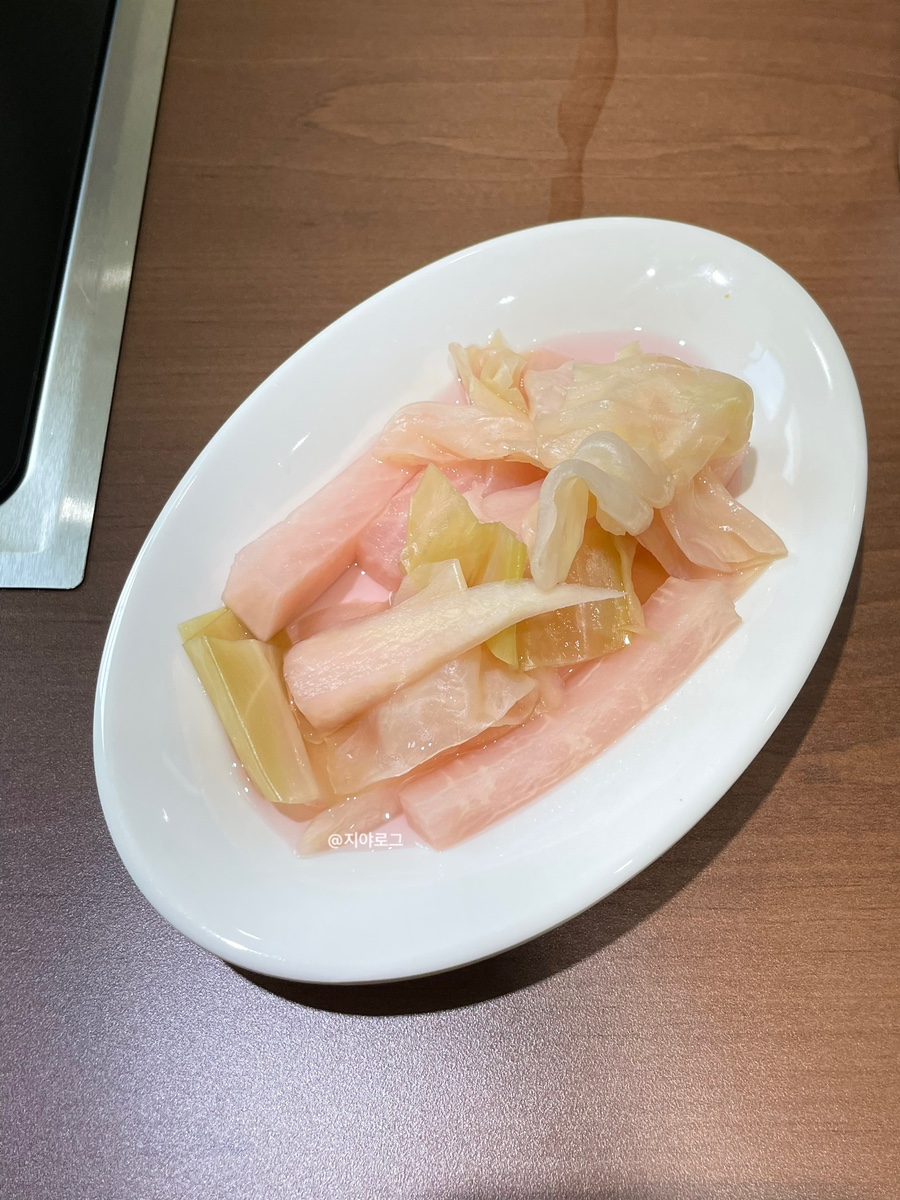 웅촌비빔국수 이미지