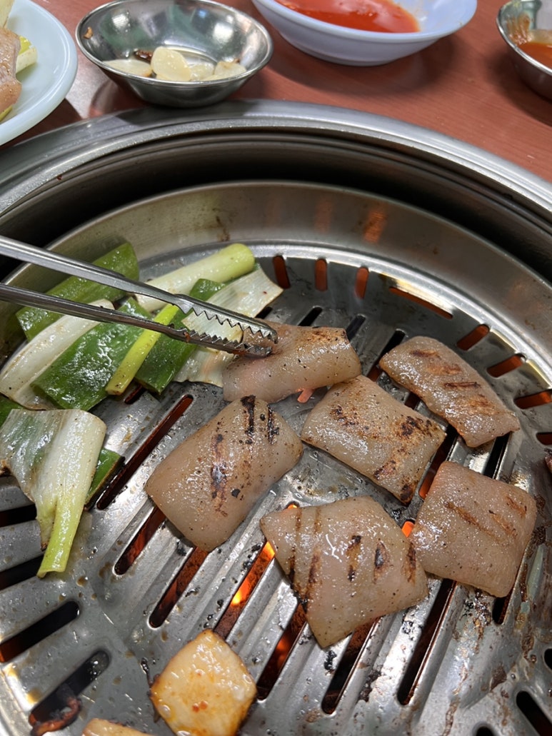 돼지뽈집 이미지