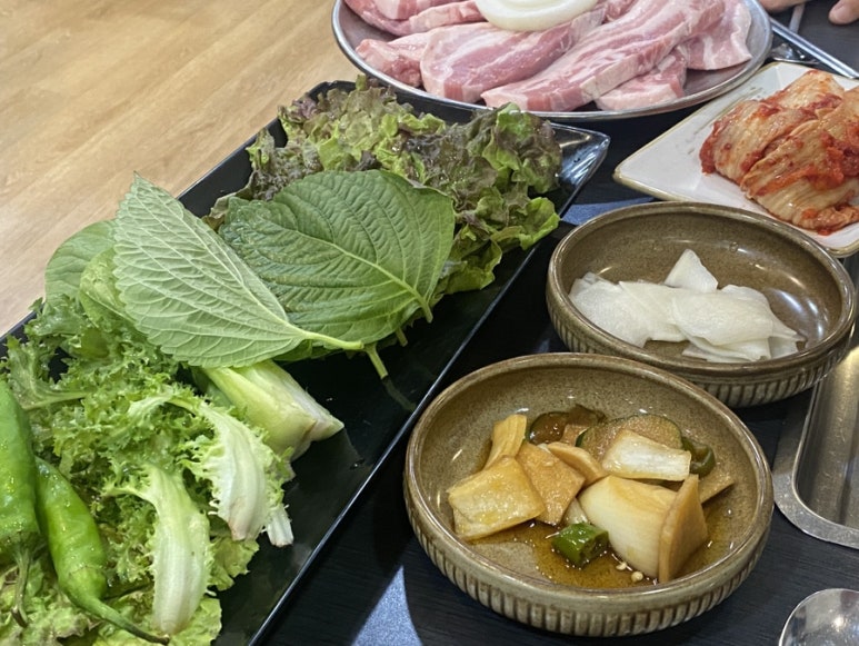 콩사랑숯불돼지갈비 이미지