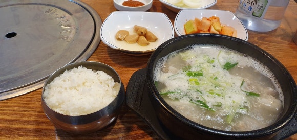 민들레국밥 이미지
