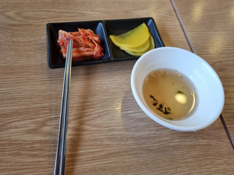왕돈까스왕냉면서울대역점 이미지