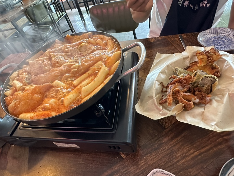 떡볶이와절친들 이미지