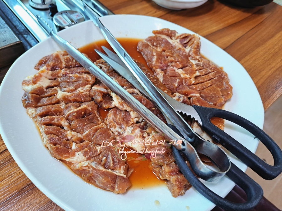 명작숯불갈비 이미지